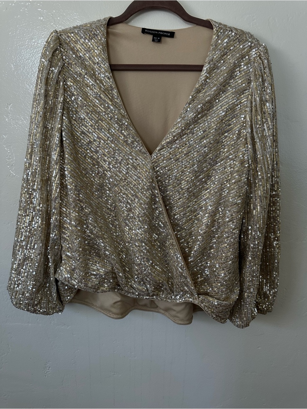 ✨ BEAUTIFUL BOSTON PROPER FULLY SEQUINED FAUX WRAP BLOUSE ✨